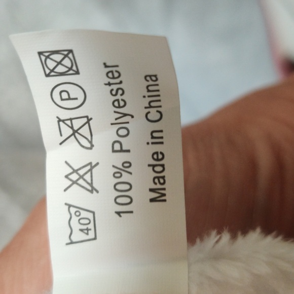 NWOT ALF CAMO FLEECE Blanket Throw Cozy Free Gift - Picture 4 of 4